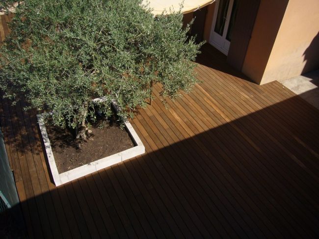 Pose d'une terrasse en bois (Kebony) sur Aix en Provence